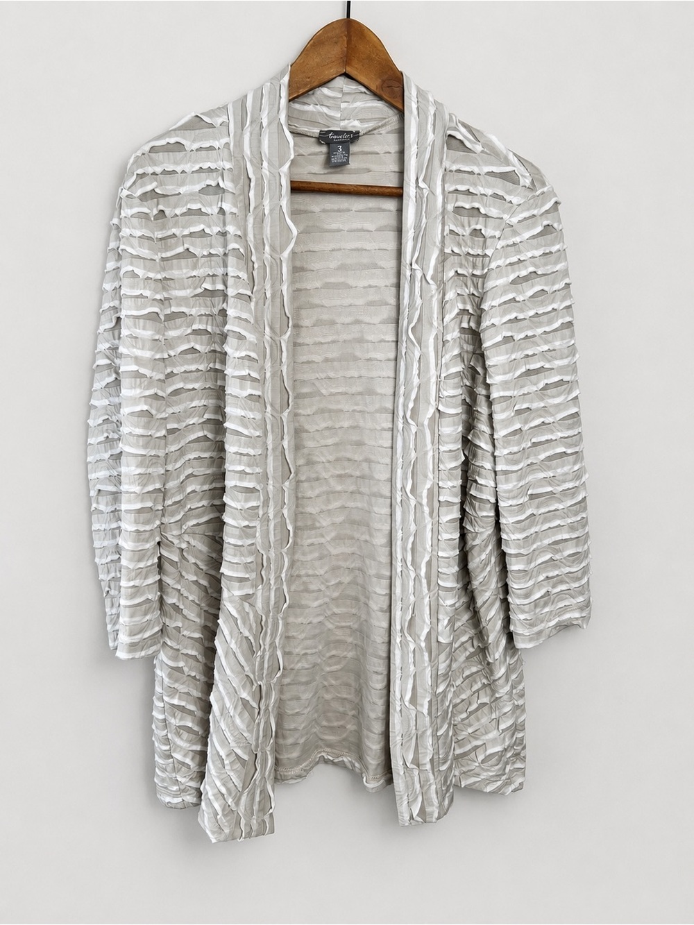 Chico’s Travelers Beige Crinkle Fabric Open Front Cardigan Size 3 US XL Stretch